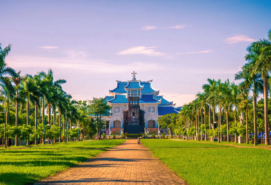 Hue to Phong Nha by car via La Vang Holy Land