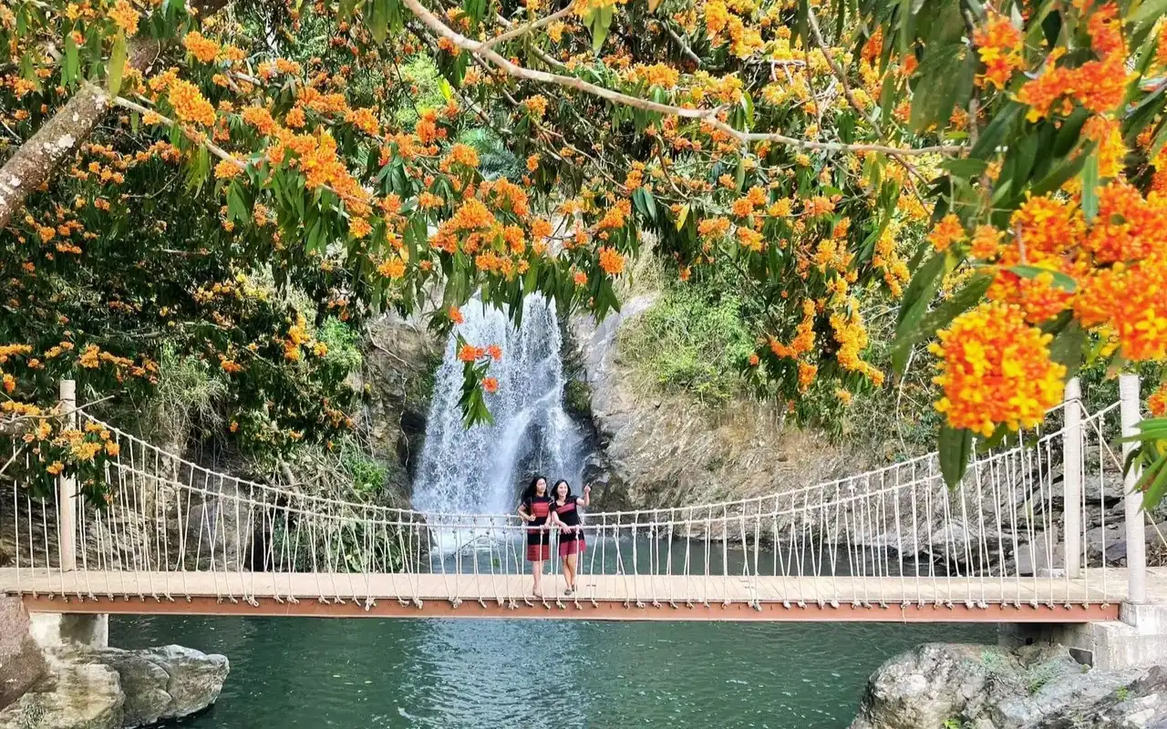 Best time to visit Dong Giang Heaven’s Gate