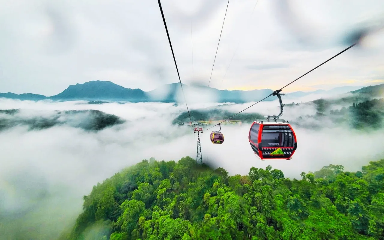 Cable Car at Dong Giang