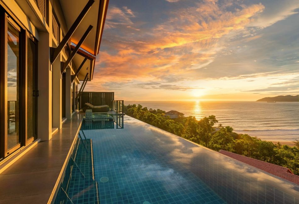 Lang Co Beach Resort
